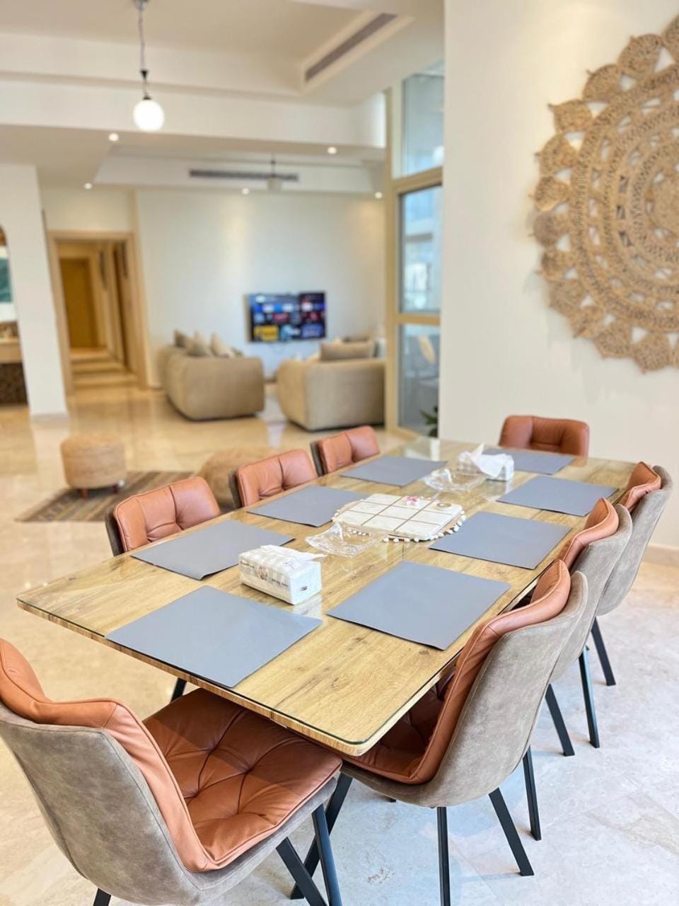 Living room, Seating area, Dining area