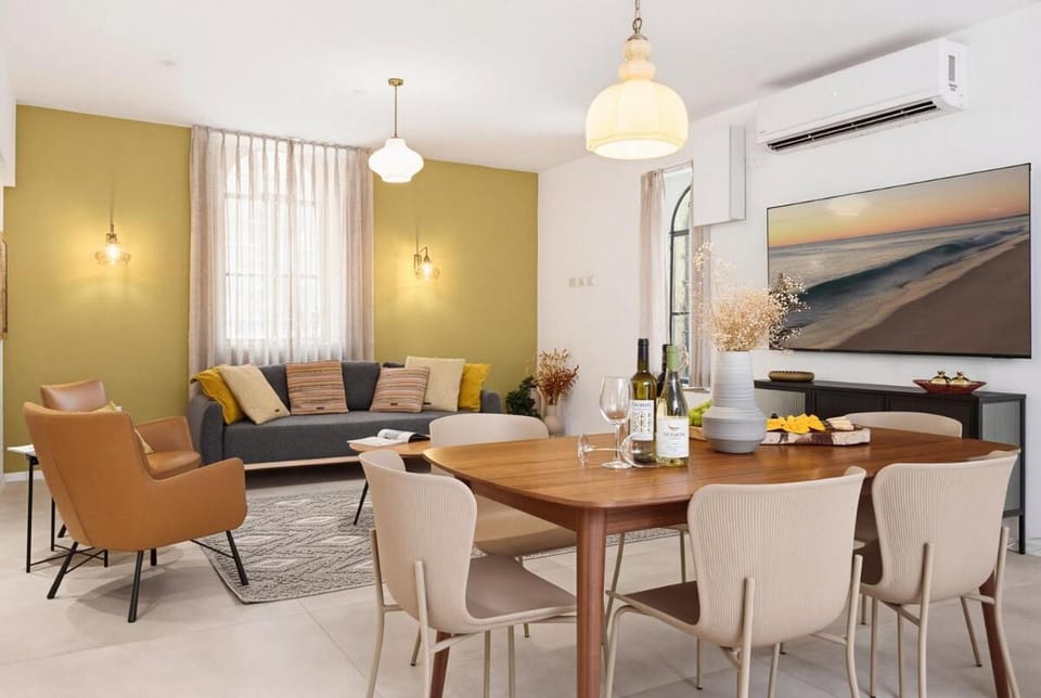 Ora's alley 3Bdrm apartment with balcony Apartment in Jerusalem