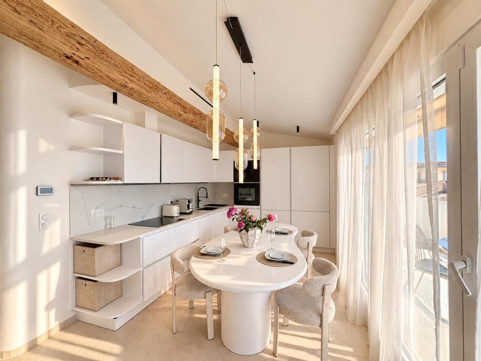 Stayin17 Apartment in Cannes