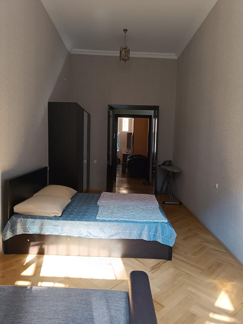 Sololaki 12 Apartment in Tbilisi, Georgia