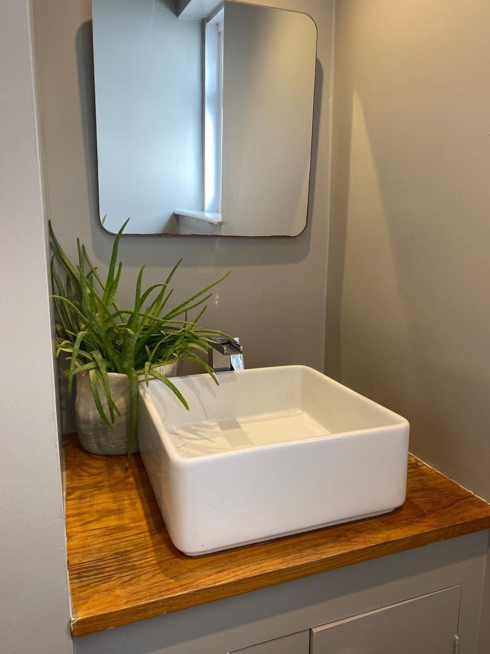 Self Contained Apartment 10 min walk from Beach Apartment in Brighton
