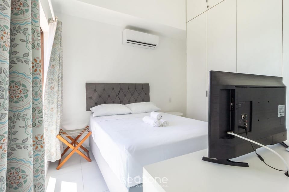Luxury Beachfront Apt in Boa Viagem - IAA1002 Apartment in Recife