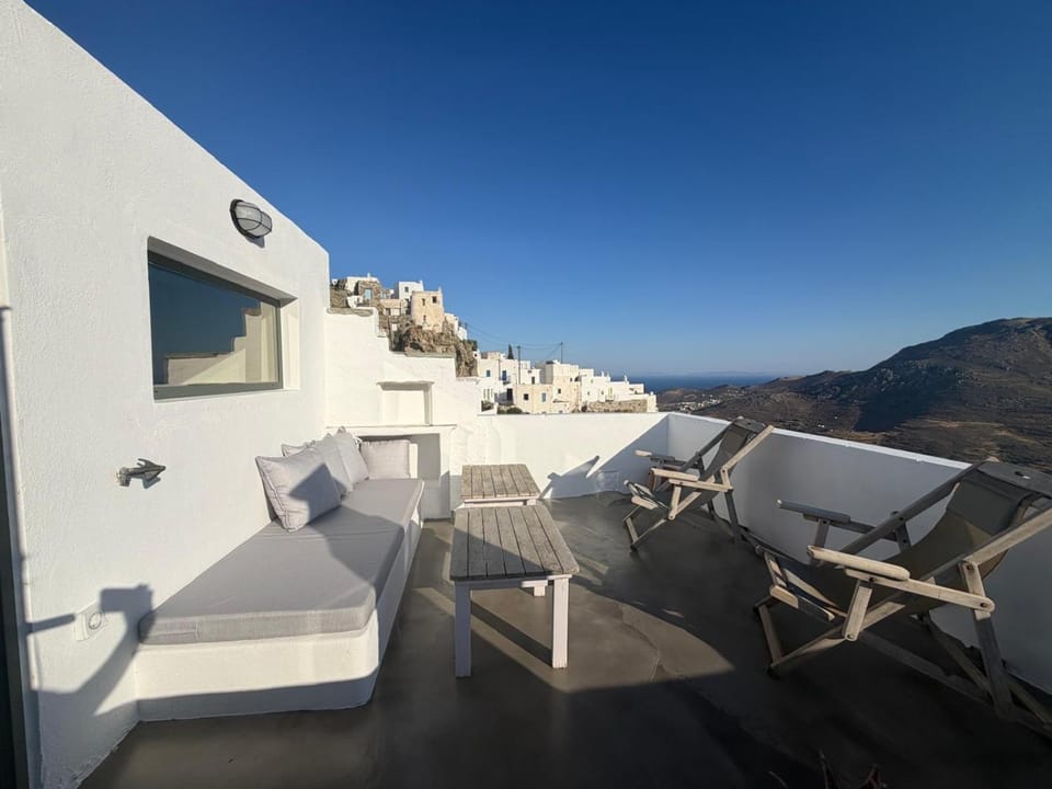 Vintage Cycladic House Serifos Apartment in Milos