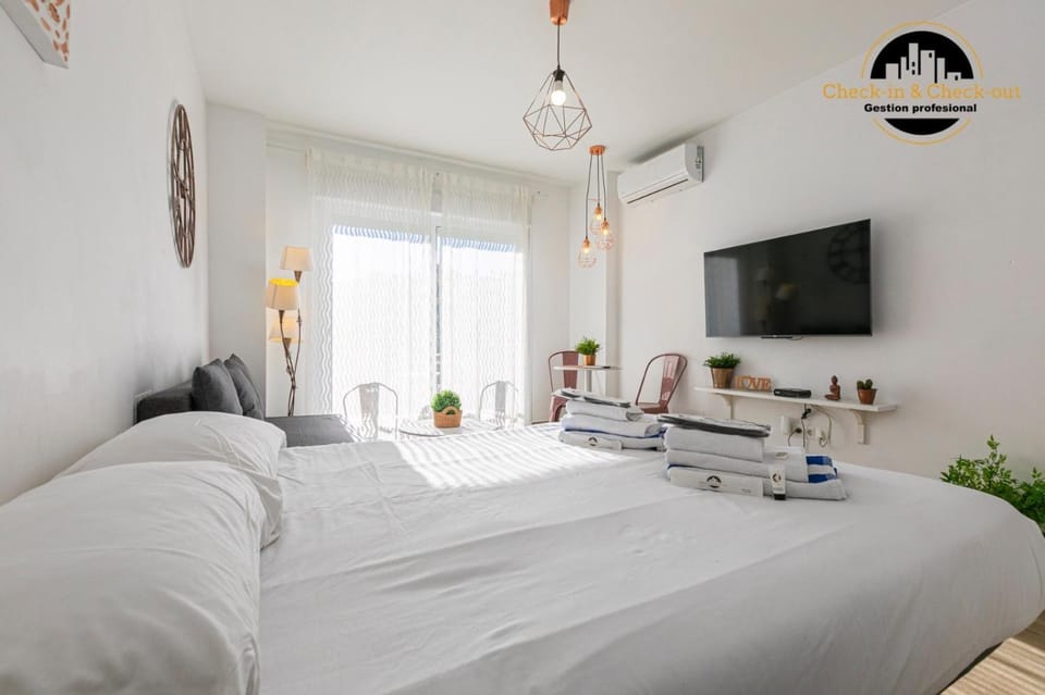 Living room, Bedroom