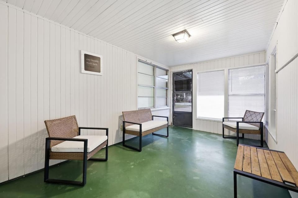4 Bedroom 2 Bath home in Port Arthur Texas! House in Port Arthur