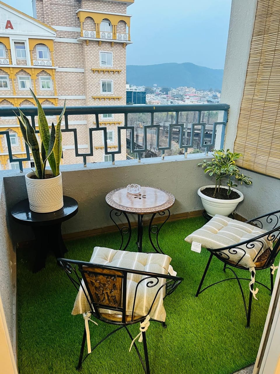 Natural landscape, View (from property/room), Balcony/Terrace, Mountain view