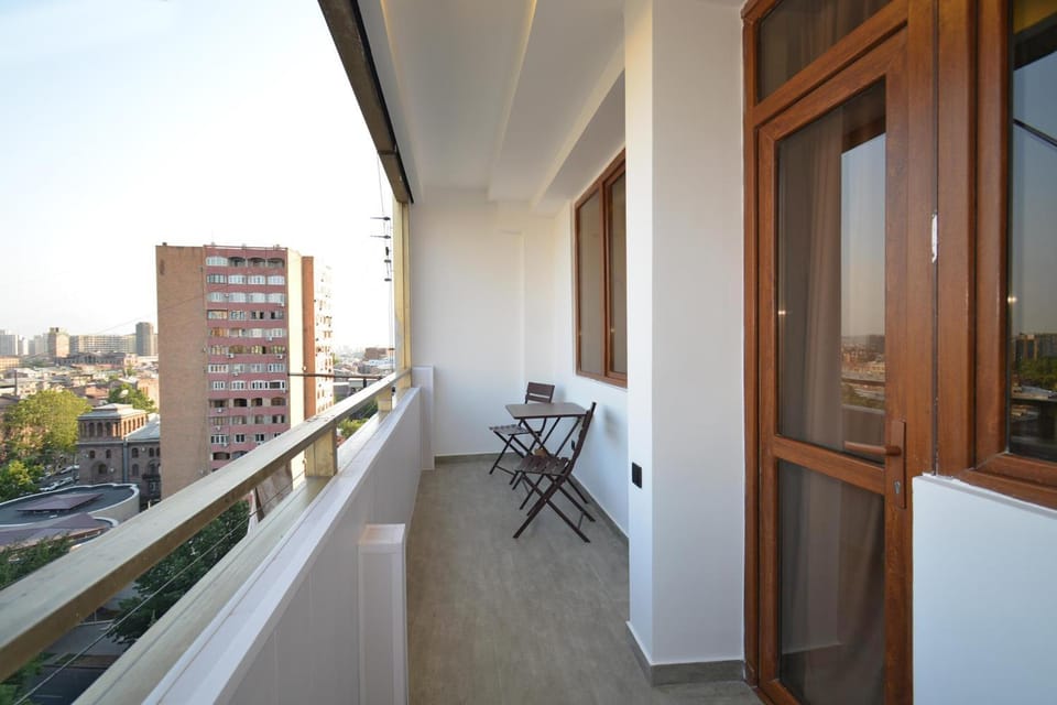 Stylish Apartment on Saryan str by Domel Apartment in Yerevan