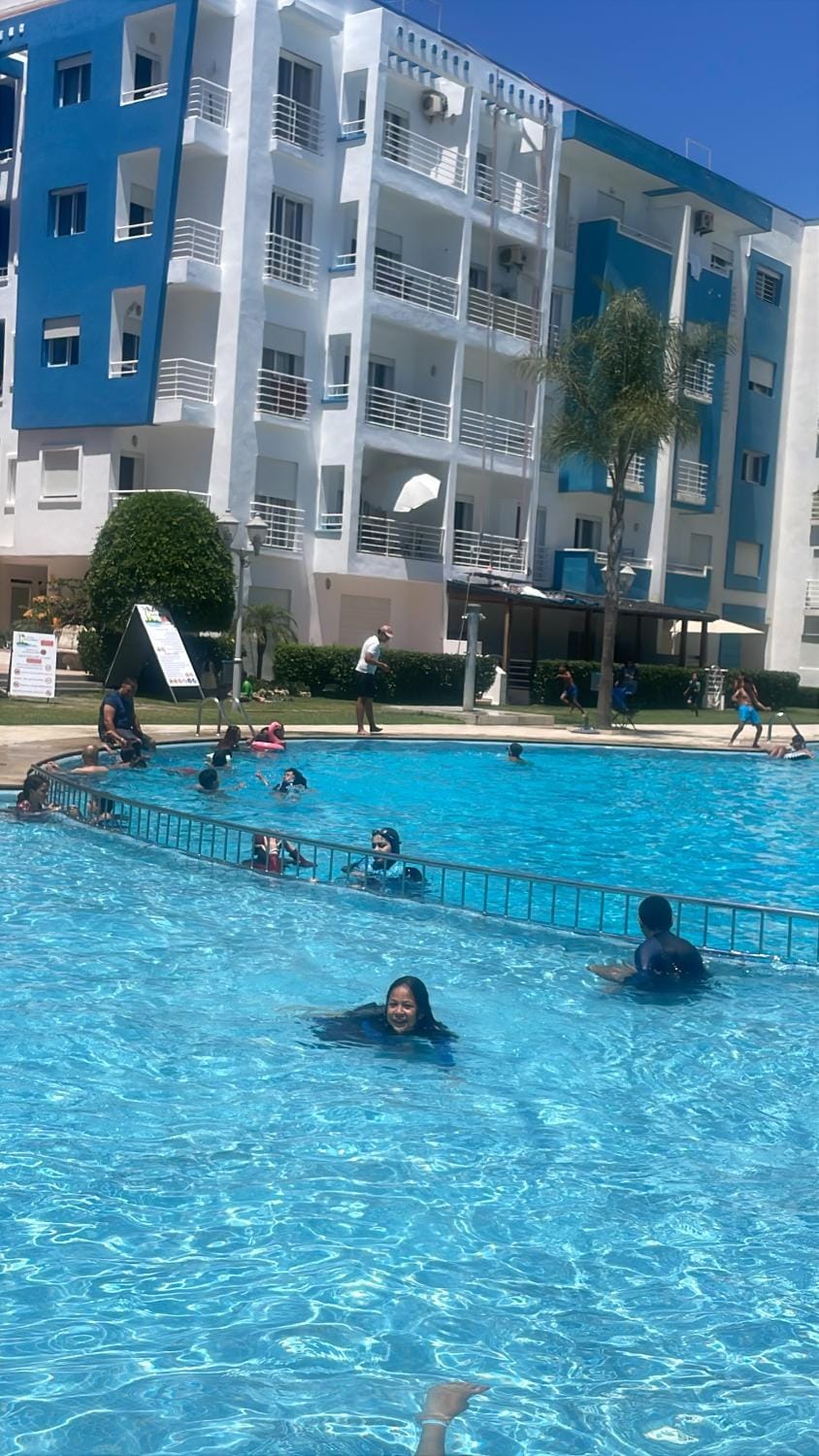 Appartement de luxe avec ascenseur et deux piscine Apartment in Tangier-Tétouan-Al Hoceima