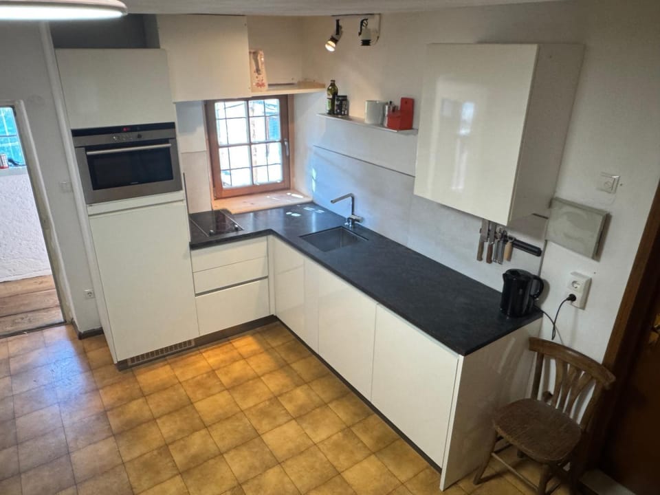 Kitchen or kitchenette, Living room