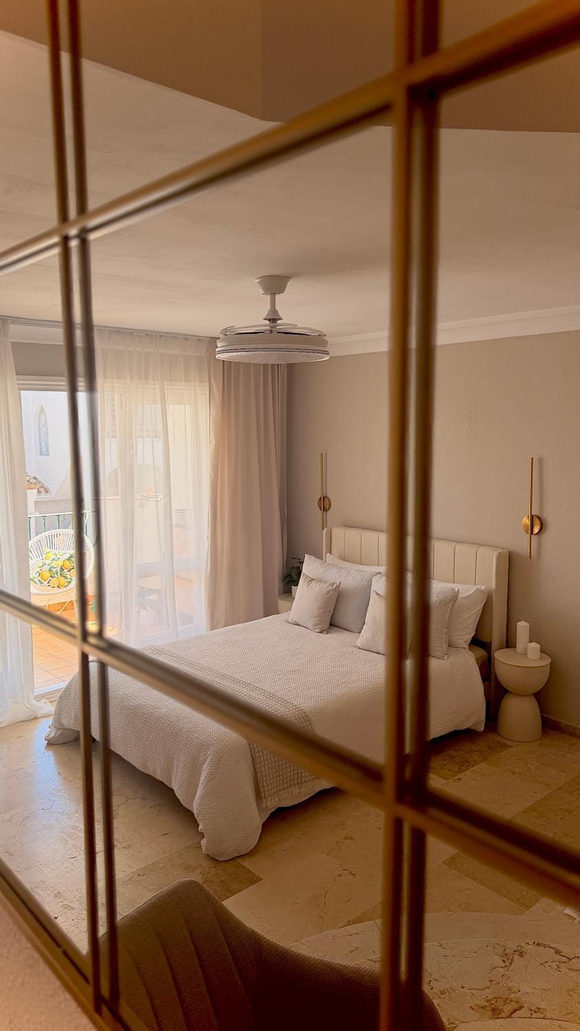 MaraVilla Studio Boutique Apartment in Costa del Sol