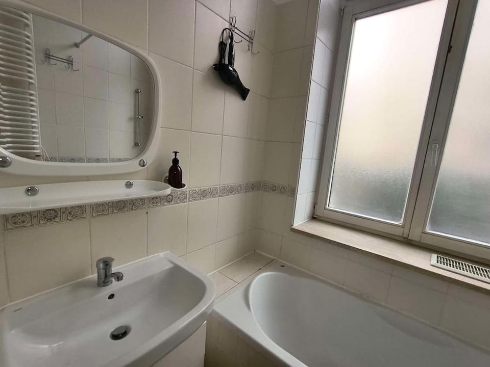 Fantastic-Inn Kraków - B7 Pokój C309 Apartment in Krakow