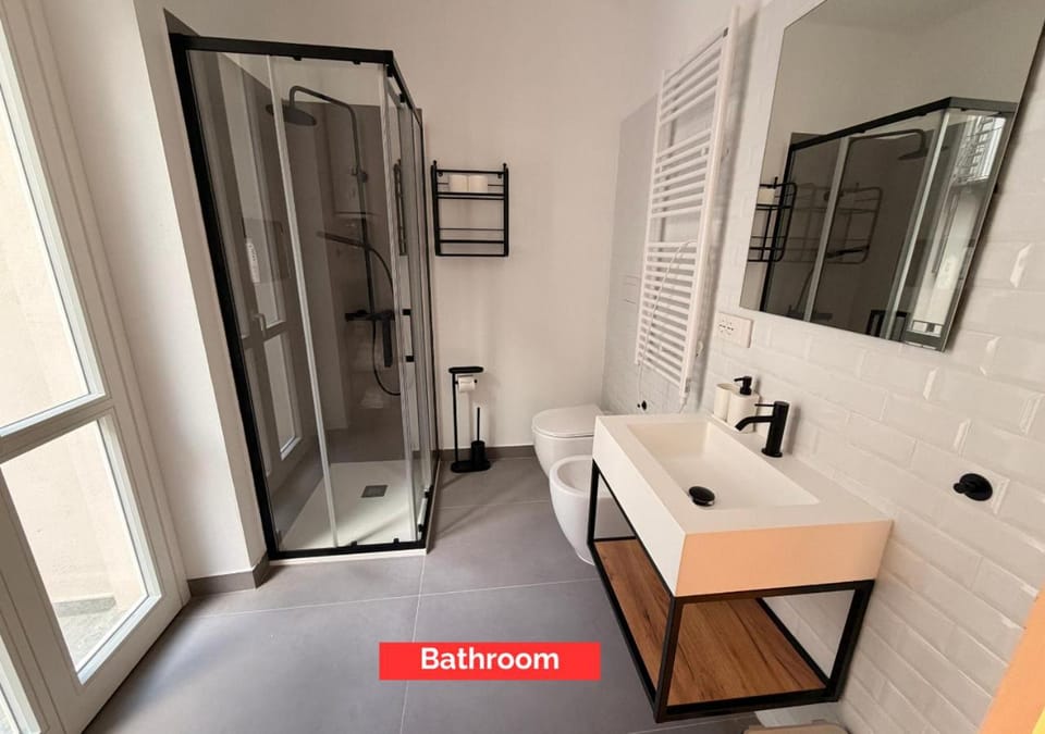 Shower, Bathroom