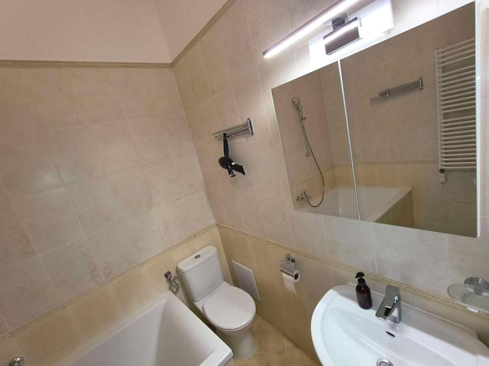 Fantastic-Inn Kraków - B7 Pokój C308 Apartment in Krakow
