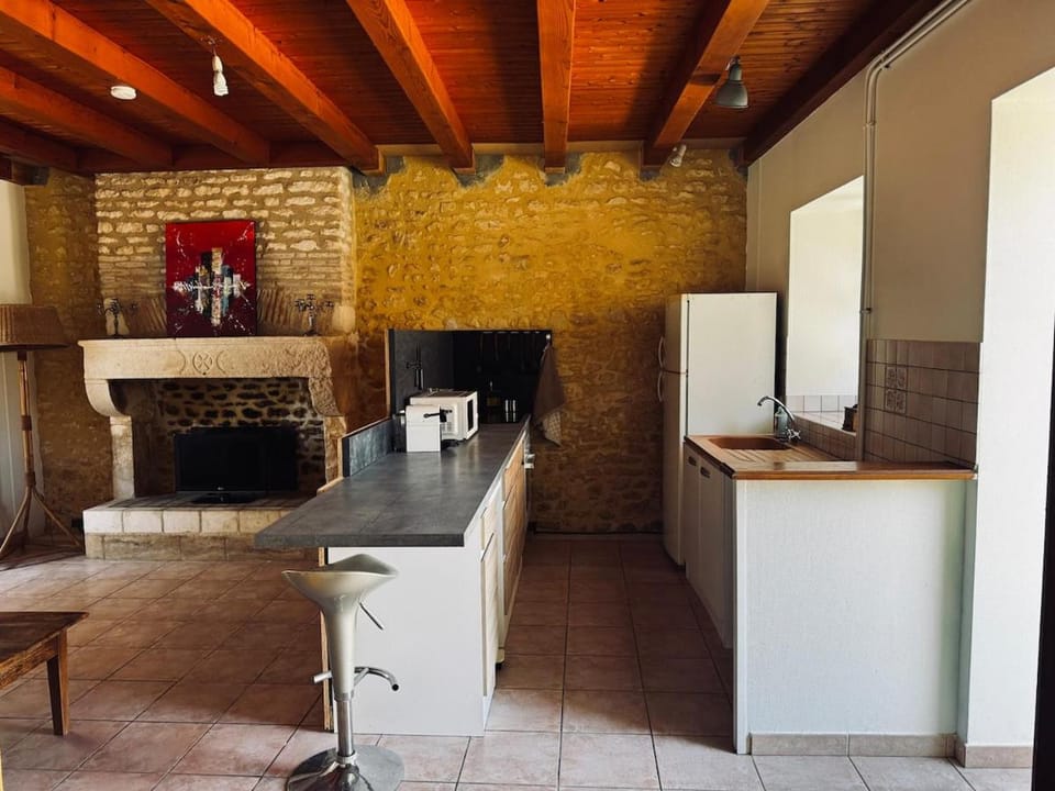 La maison aux volets verts House in Nouvelle-Aquitaine