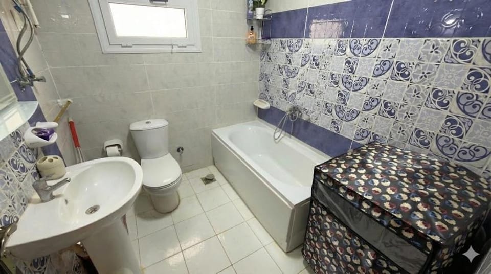 3BR Opposite Hyde Park - South 90 Apartment in New Cairo City