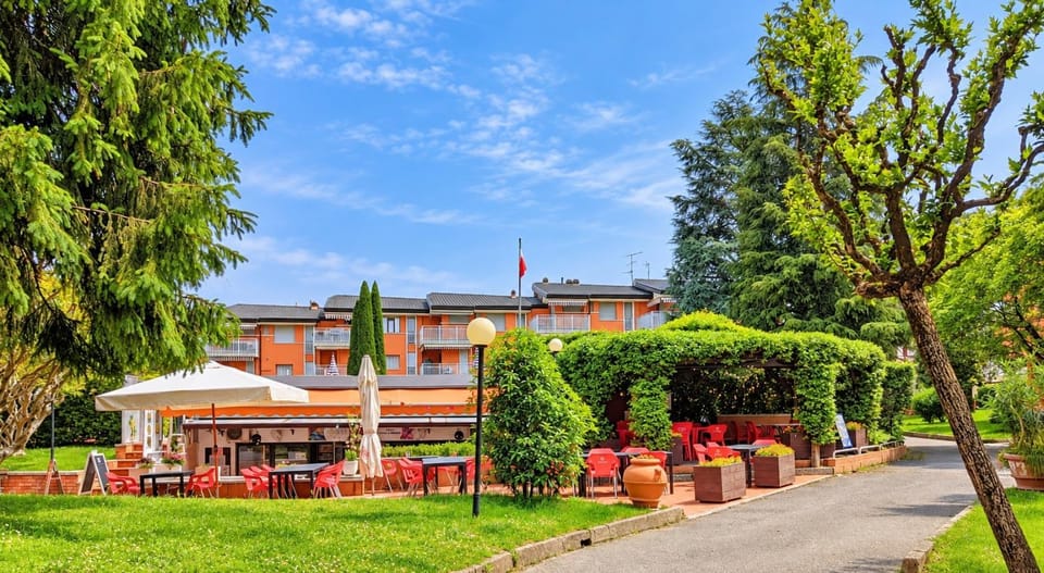 BookingPeschiera del Garda Apartment in Peschiera del Garda
