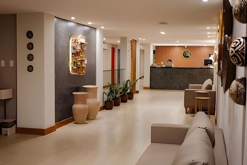 Lobby or reception, Lobby or reception