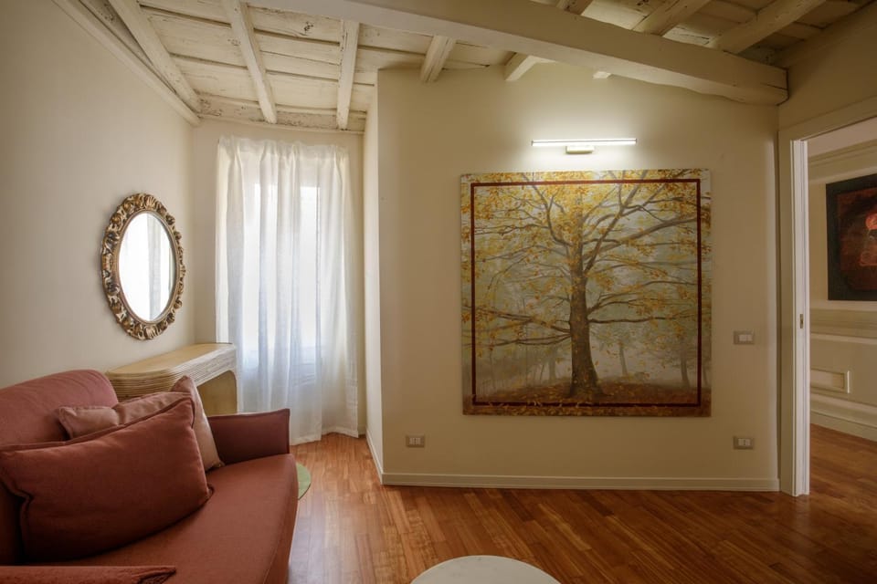 Spanish Steps - Fontanella Borghese Apartment in Rome
