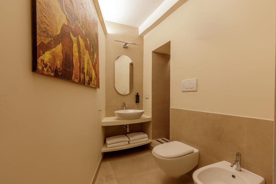 Spanish Steps - Fontanella Borghese Apartment in Rome