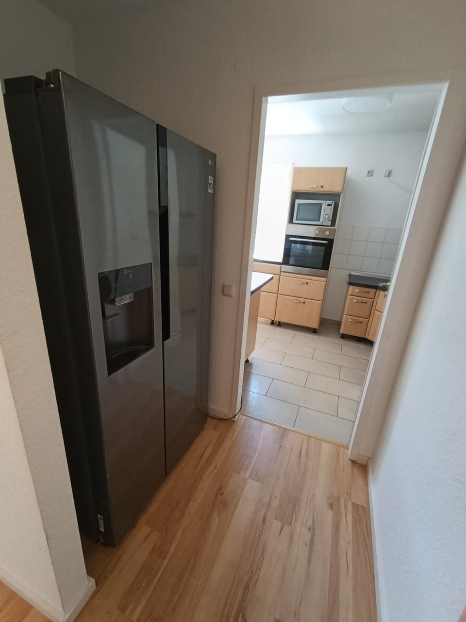 Kitchen or kitchenette, oven, stove