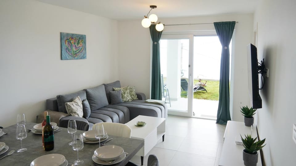 Apartment Villa White Apartment in Opatija