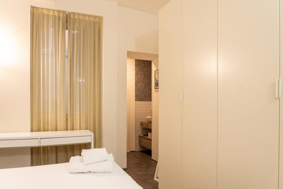 Emilia Suite Central Apartment in Modena