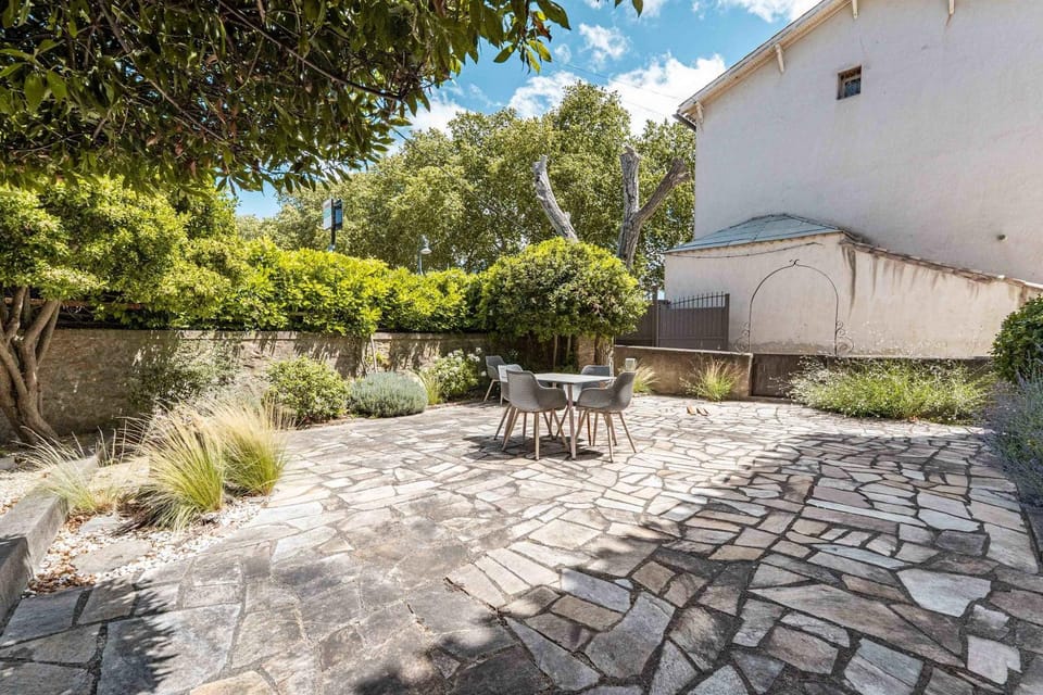 Le Moulin de Bouilhonnac pool & river House in Carcassonne