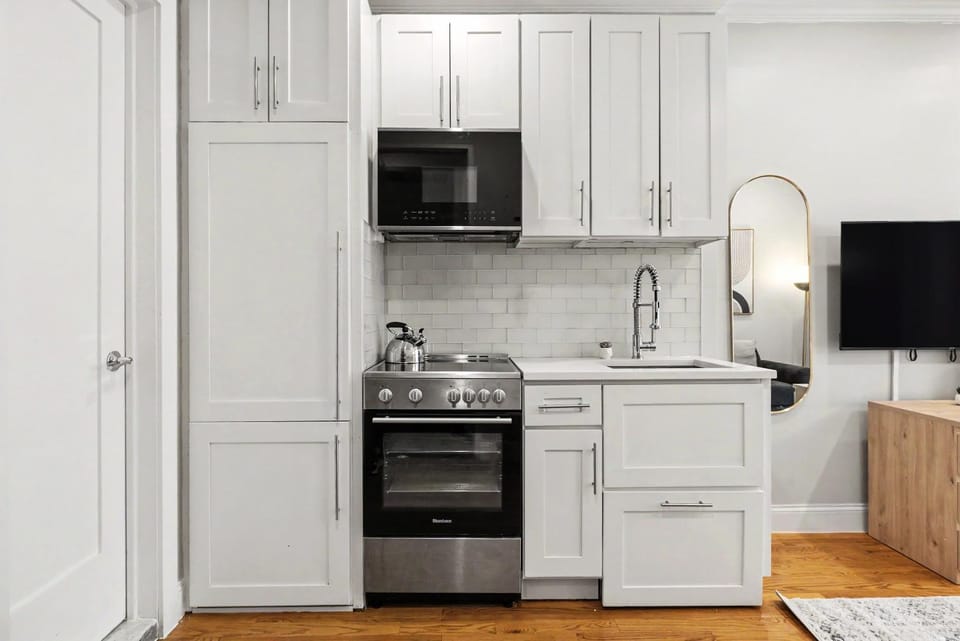 The Jayden III Vibe 8841 Apartment in Roosevelt Island