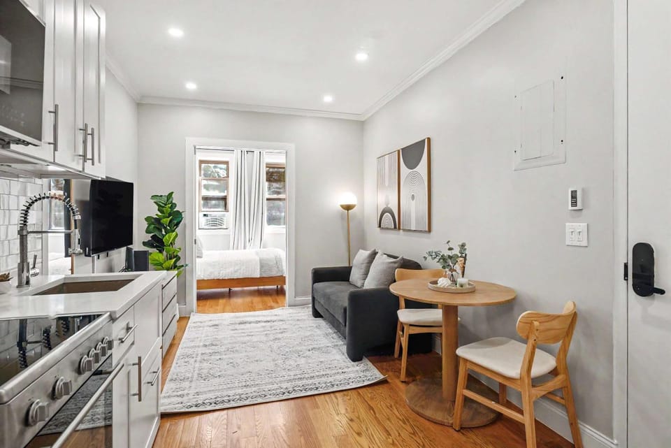 The Jayden III Vibe 8841 Apartment in Roosevelt Island