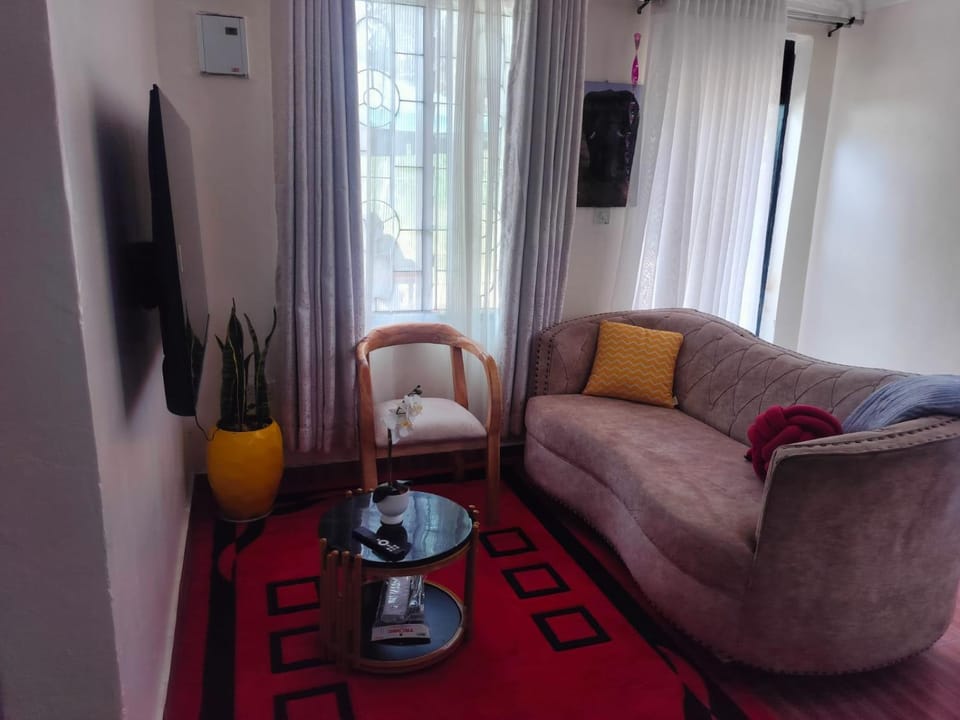 Giraffe -Karen Homestays Apartment in Nairobi County