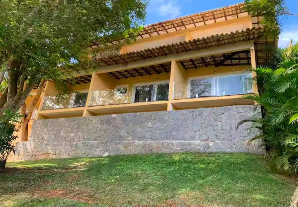 Casa com piscina e vista para o mar em búzios Apartment in Cabo Frio