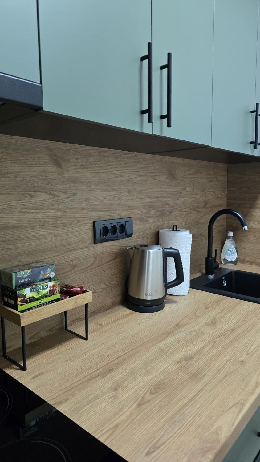 Coffee/tea facilities, Kitchen or kitchenette