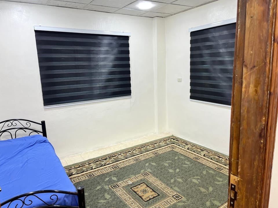 شقه مستقله هادئه عبين عجلون Apartment in Africa