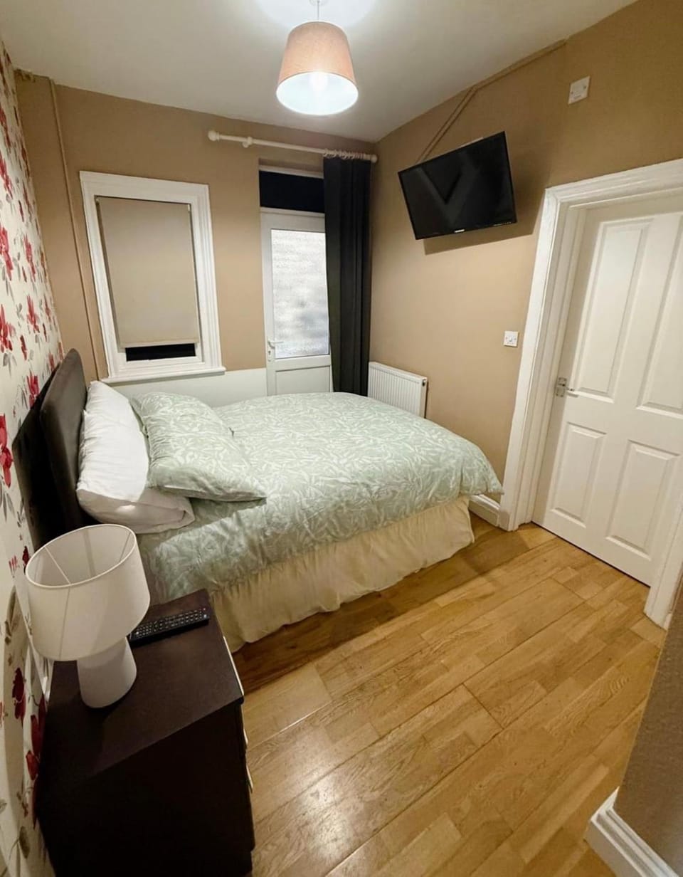 1-Bed Flat nr Addenbrooke-Darwin Apartment in Cambridge