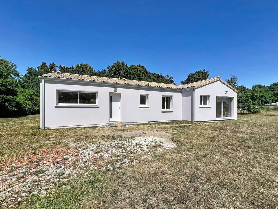 Property building, Day