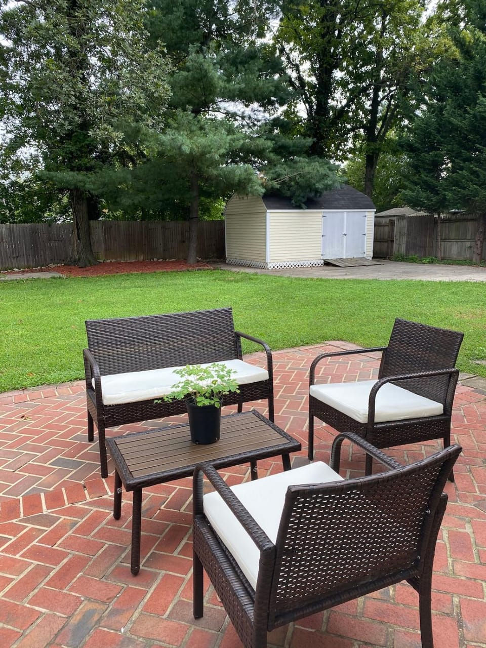 Gorgeous furnished room near metro Vacation rental in Wheaton-Glenmont