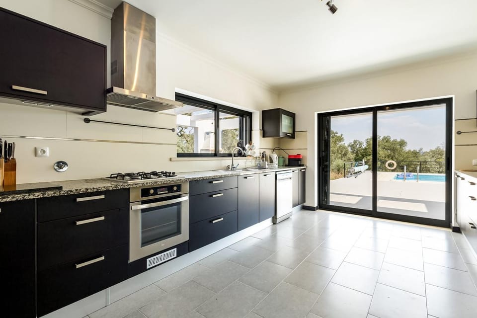 Luxurious Retreat in Lousã Countryside Bed and Breakfast in Coimbra District, Portugal