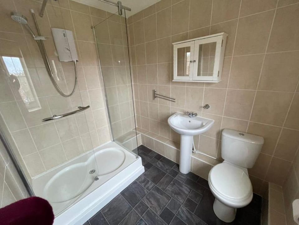 Toilet, Bathroom