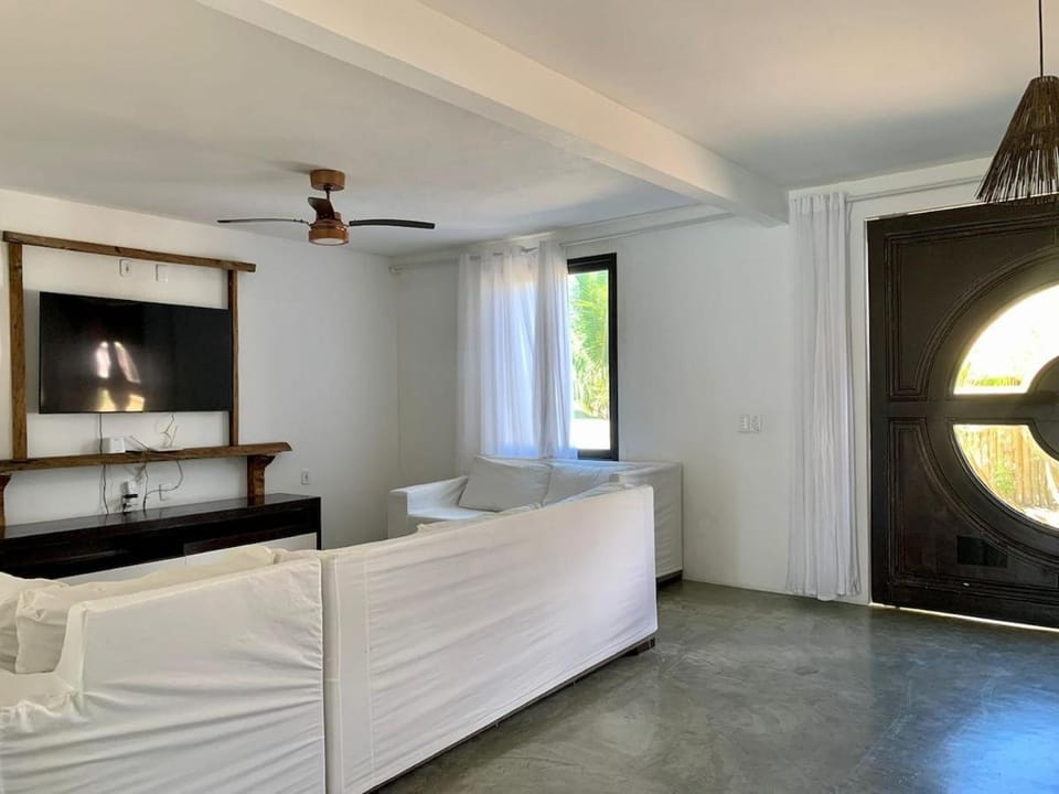 Casa luar do espelho, Na praia do espelho com piscina privativa com 3 suítes House in State of Bahia