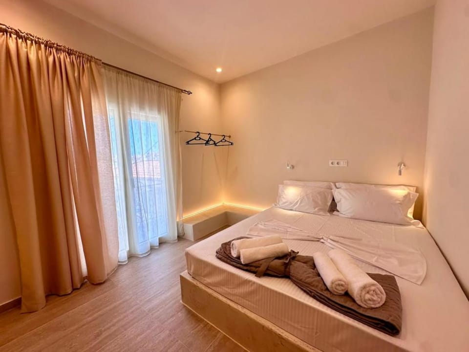 RR Maison by Goutos Luxury Living Apartment in Peloponnese Region