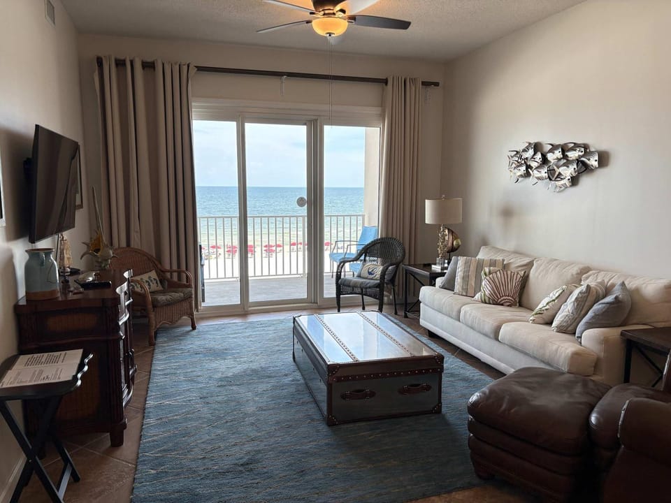 Gulf-Front Escape w Pool and Beach Access Apartment in Perdido Key