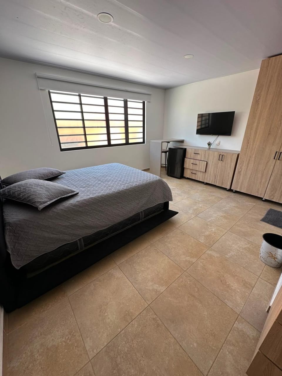 Bed, Photo of the whole room, Bedroom, wardrobe