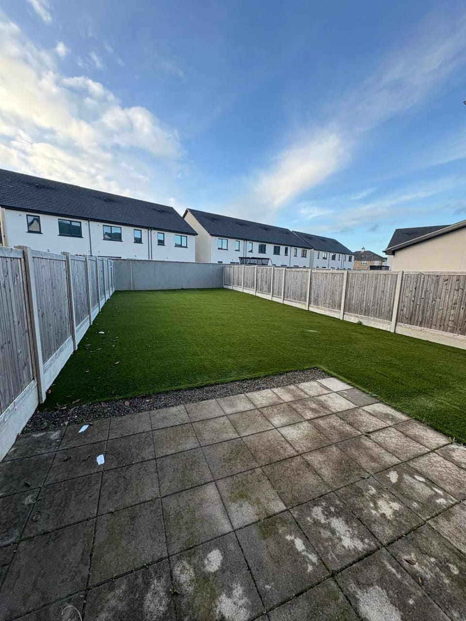 Modern suite in Brand new house Vacation rental in Dublin