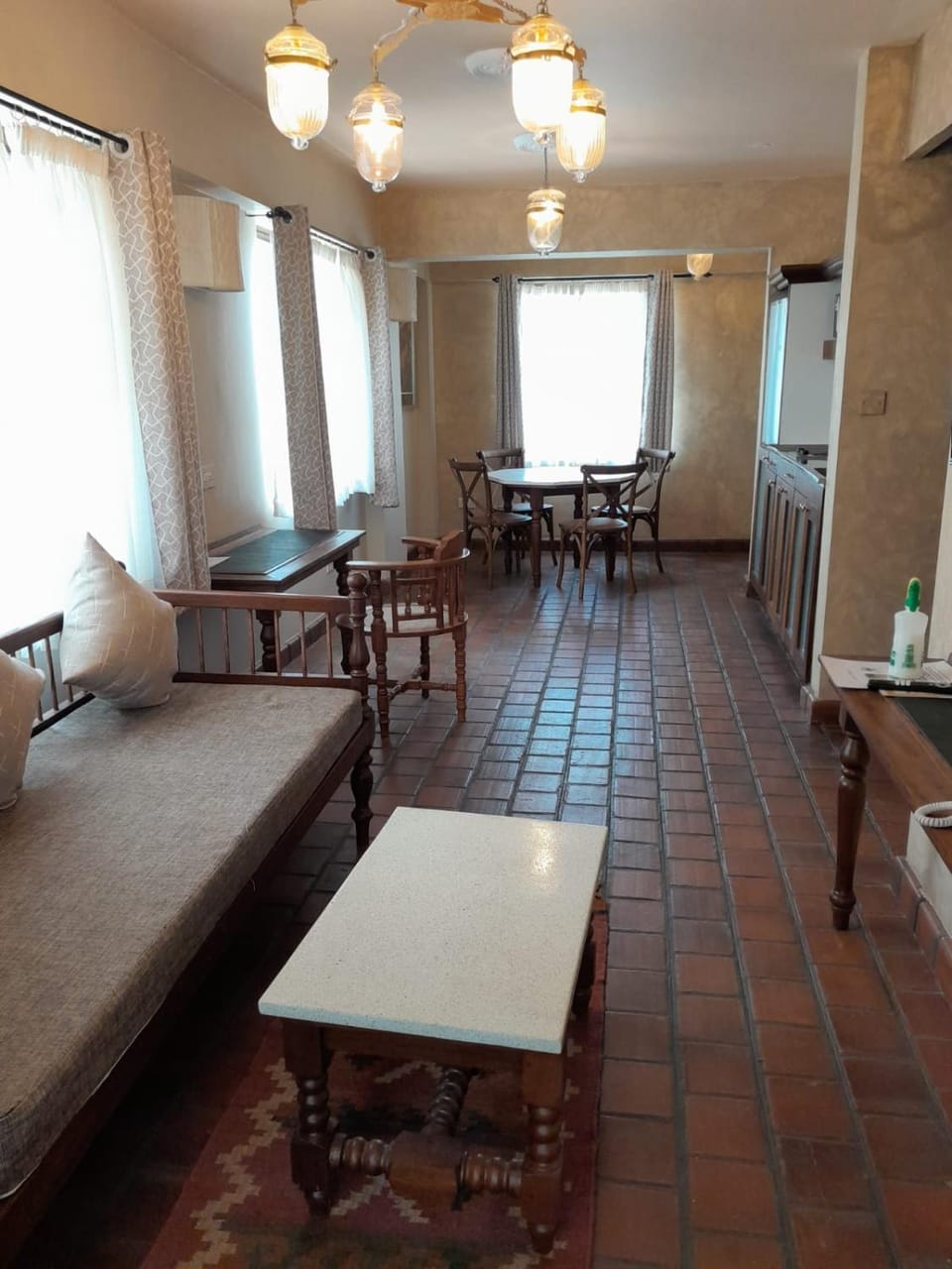 Living room, Seating area