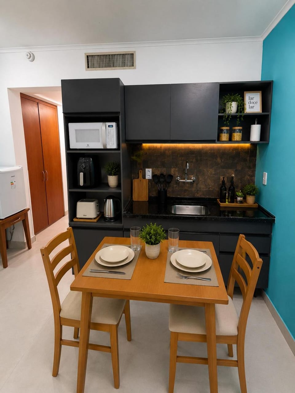Kitchen or kitchenette