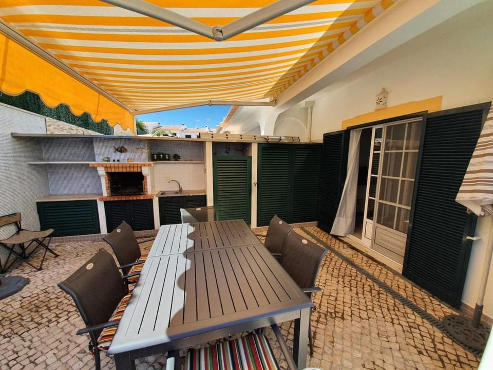 Três Vales - I House in Vila Nova de Cacela