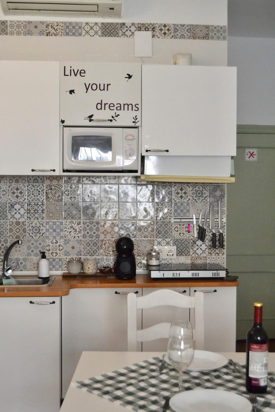 Kitchen or kitchenette, stove