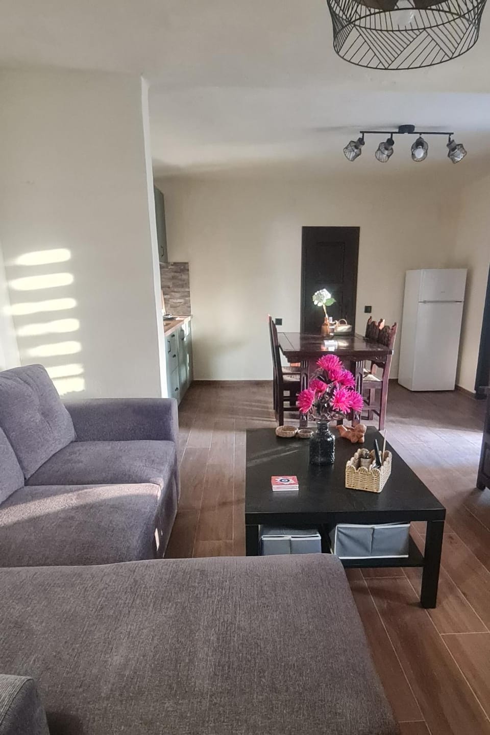 Kitchen or kitchenette, Living room, Dining area