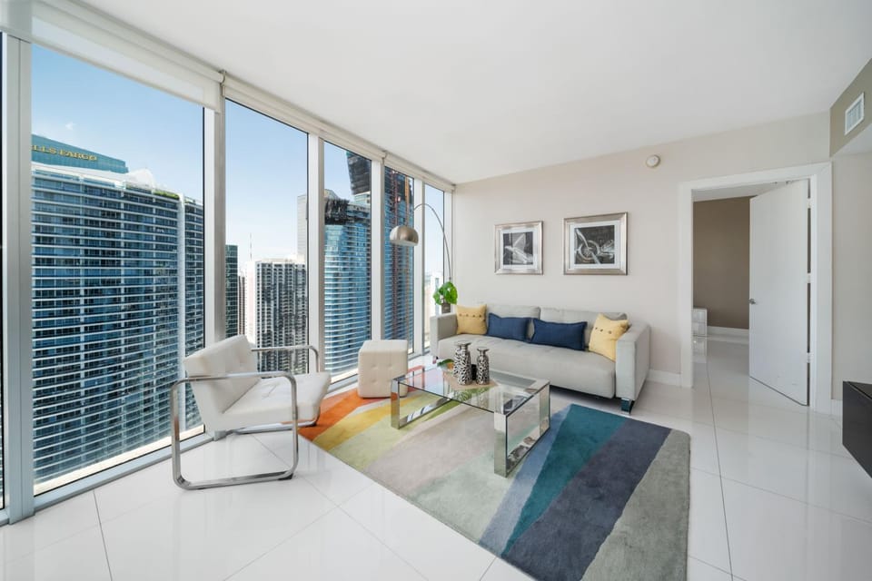 W Hotel residence 2bed 2bath Apartment in Brickell