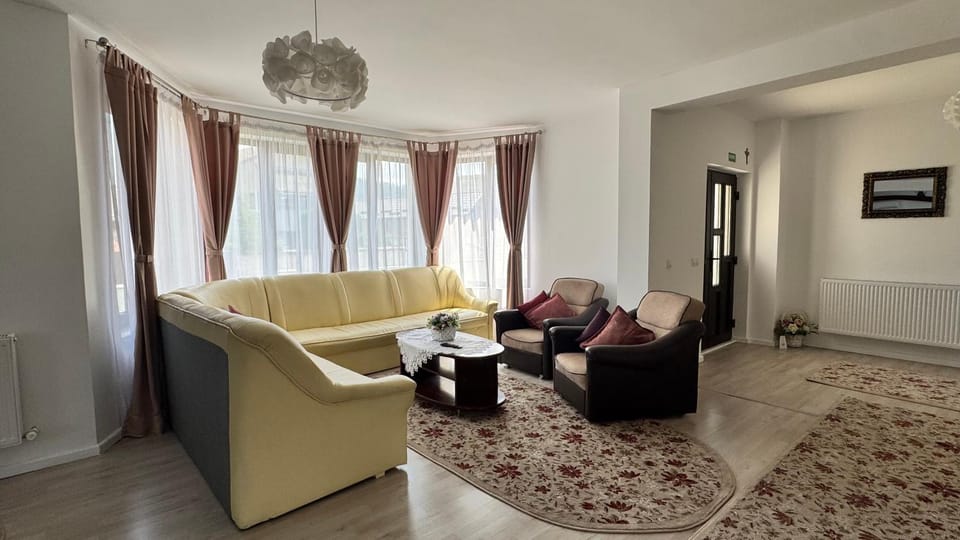 Living room, Seating area, Internal: Not applicable to any particular room
